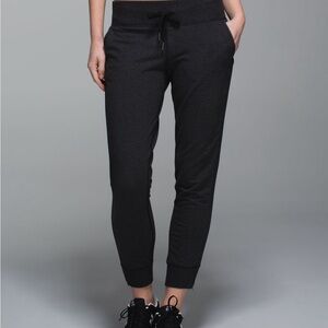 Lululemon No Sweat Pant, Heather Black Joggers, Side Zipper, Women’s 6